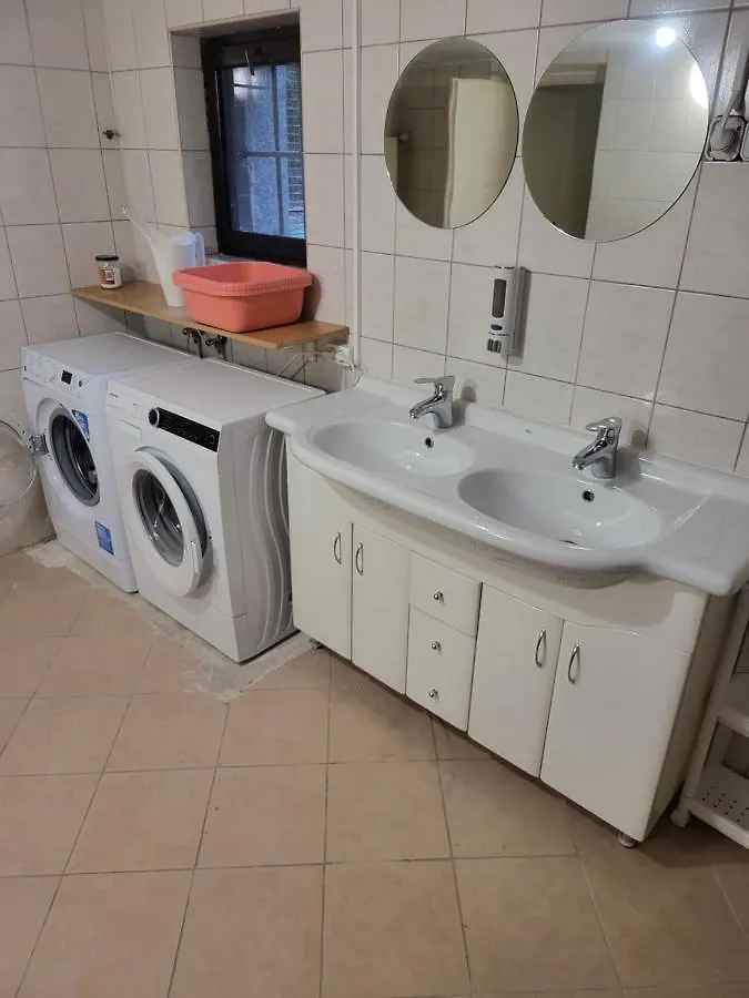 Rooms4Rest Cisowa - Private Rooms For Tourists - Atr Consulting Sp, Z O,O, Warschau Polen