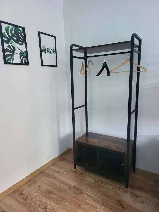 Hostel Rooms4Rest Cisowa - Private Rooms For Tourists - Atr Consulting Sp, Z O,O, Warschau