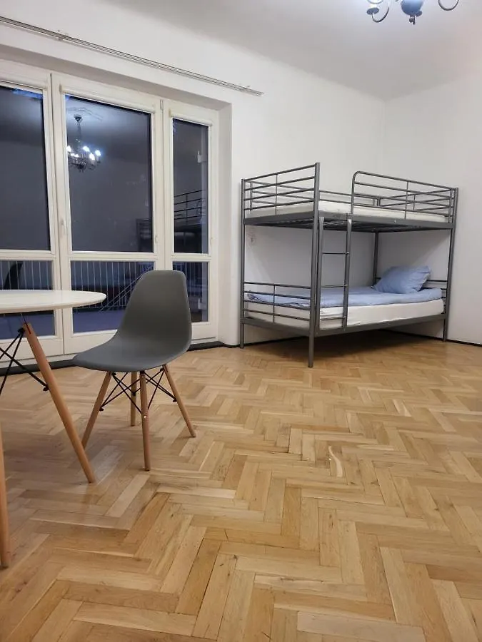 Rooms4Rest Cisowa - Private Rooms For Tourists - Atr Consulting Sp, Z O,O, Warschau Hostel